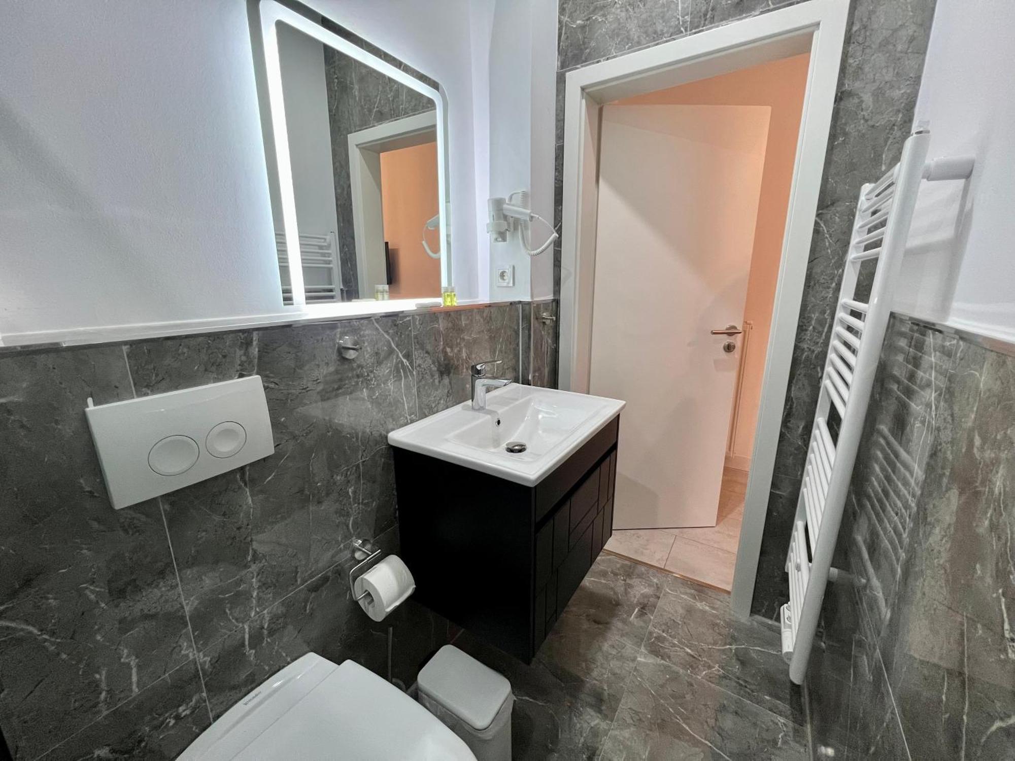 Durmaz Hotel Hanovra Exterior foto